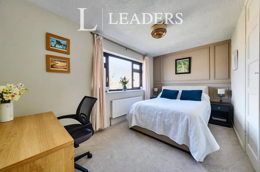 Oakmead, Tonbridge, TN10, photo 14