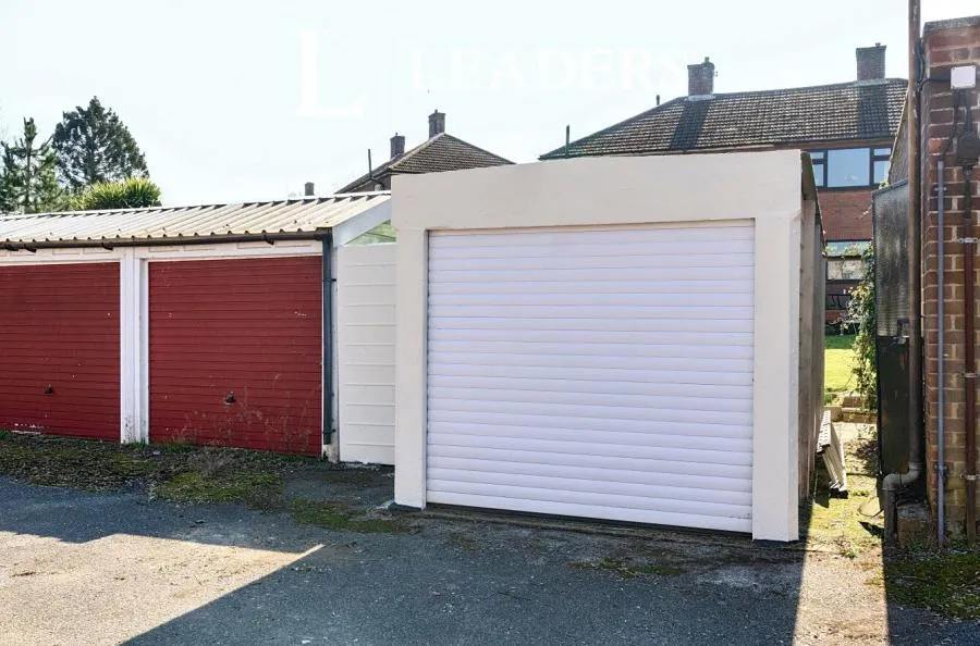 Oakmead, Tonbridge, TN10, photo 12