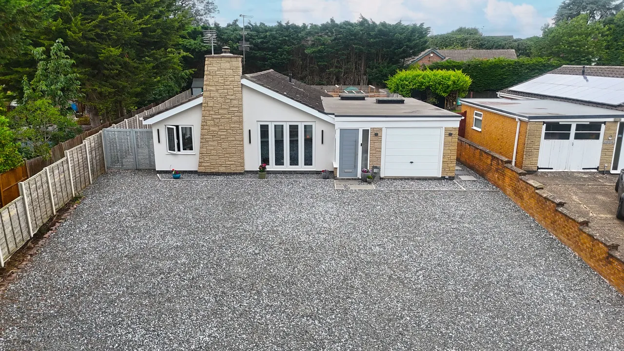 3 bed house for sale — Station Lane, Asfordby, LE14