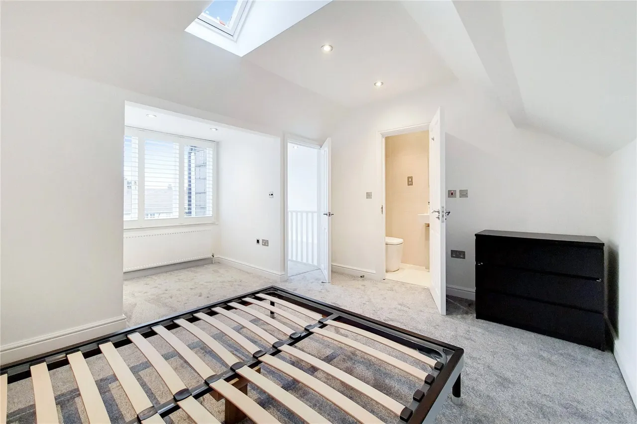 Barcombe Avenue, London, SW2, photo 5