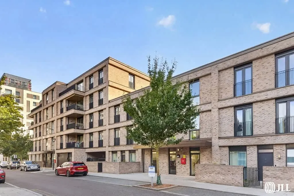 Madison Way, London, E20, photo 10