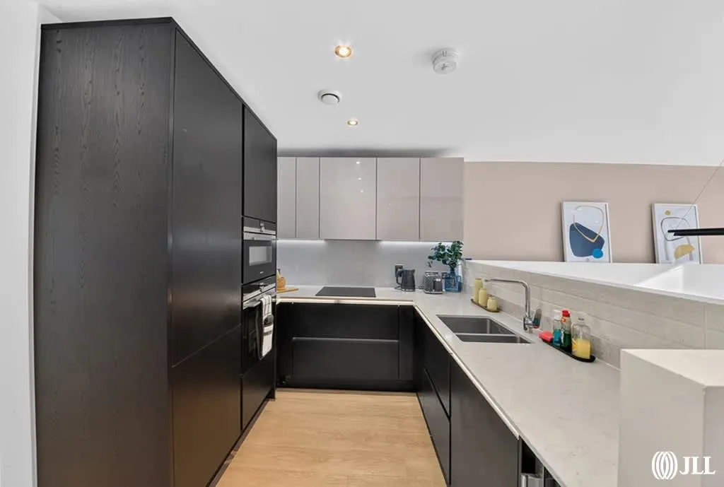 Madison Way, London, E20, photo 3