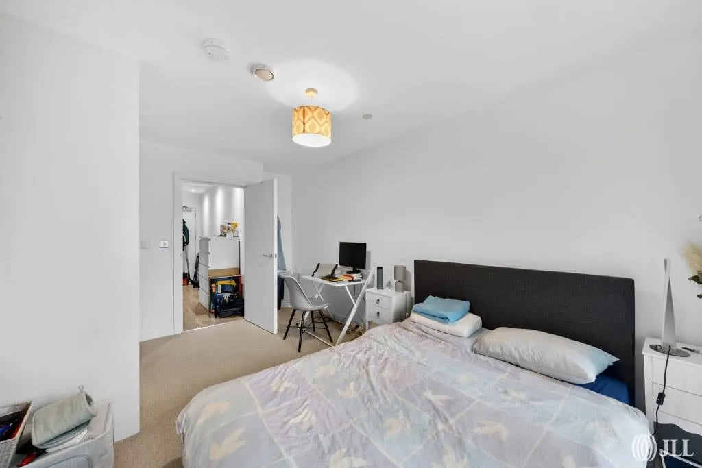 Great Eastern Road, London, E15, photo 8
