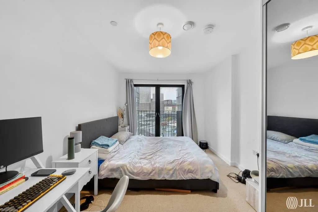 Great Eastern Road, London, E15, photo 9