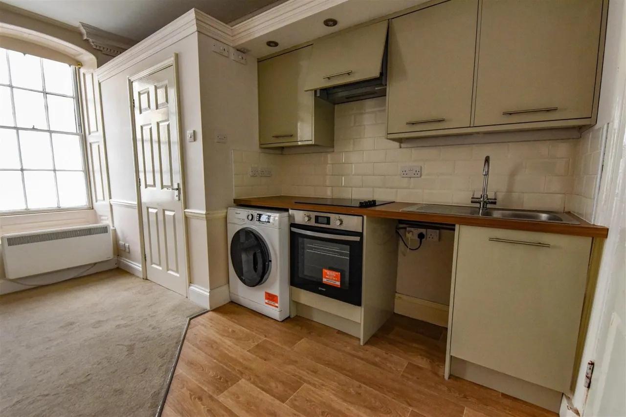 Long Street, Dursley, GL11, photo 11