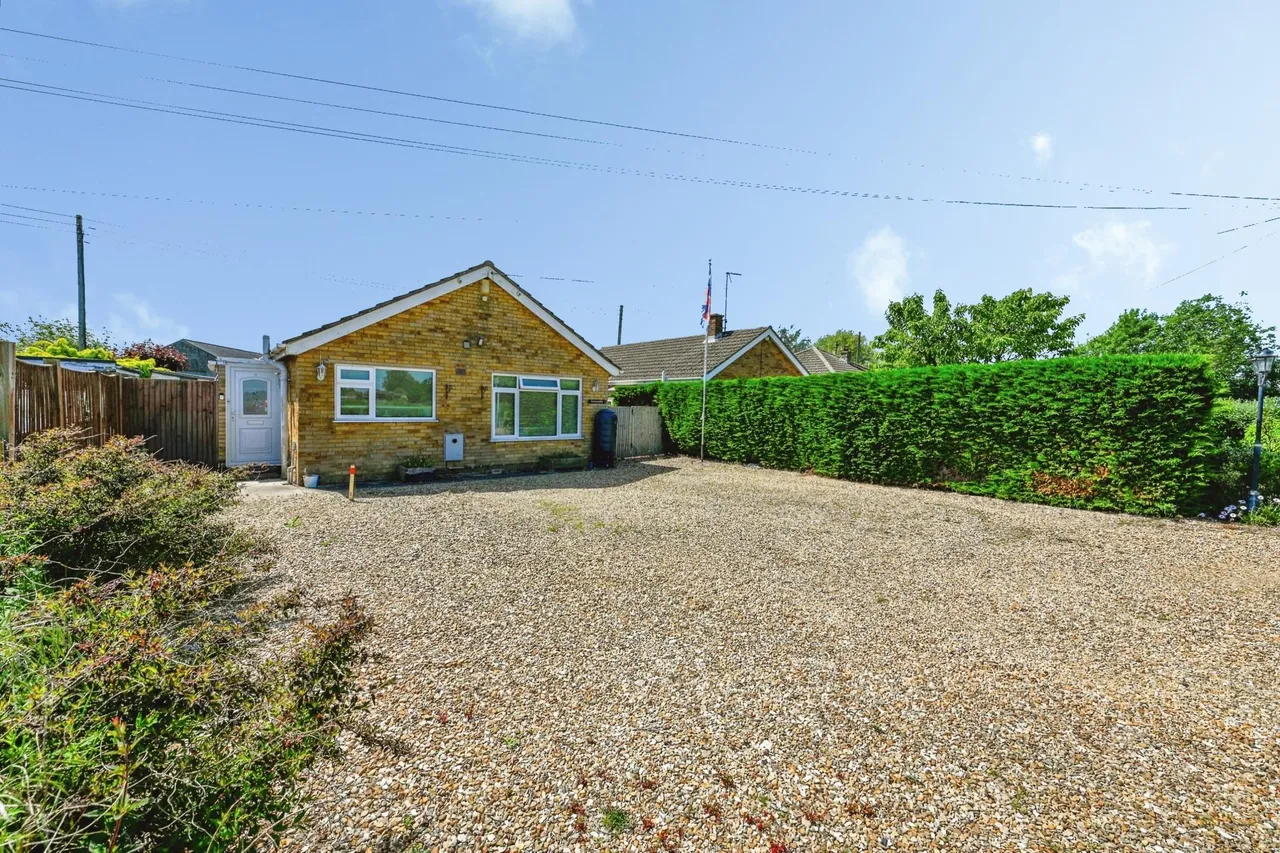 2 bed house for sale, Ravens Bank, Whaplode St Catherines, PE12