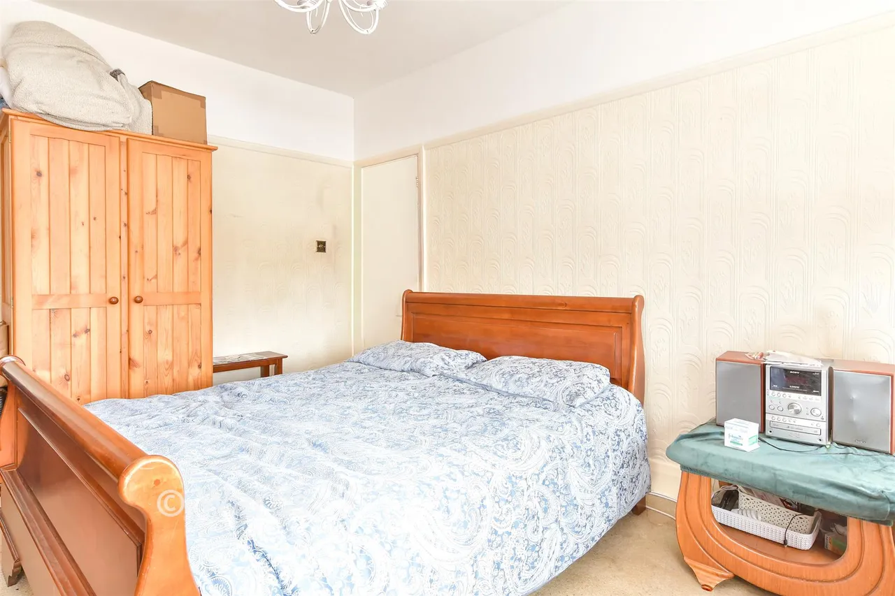 Huxley Road, Welling, DA16, photo 7