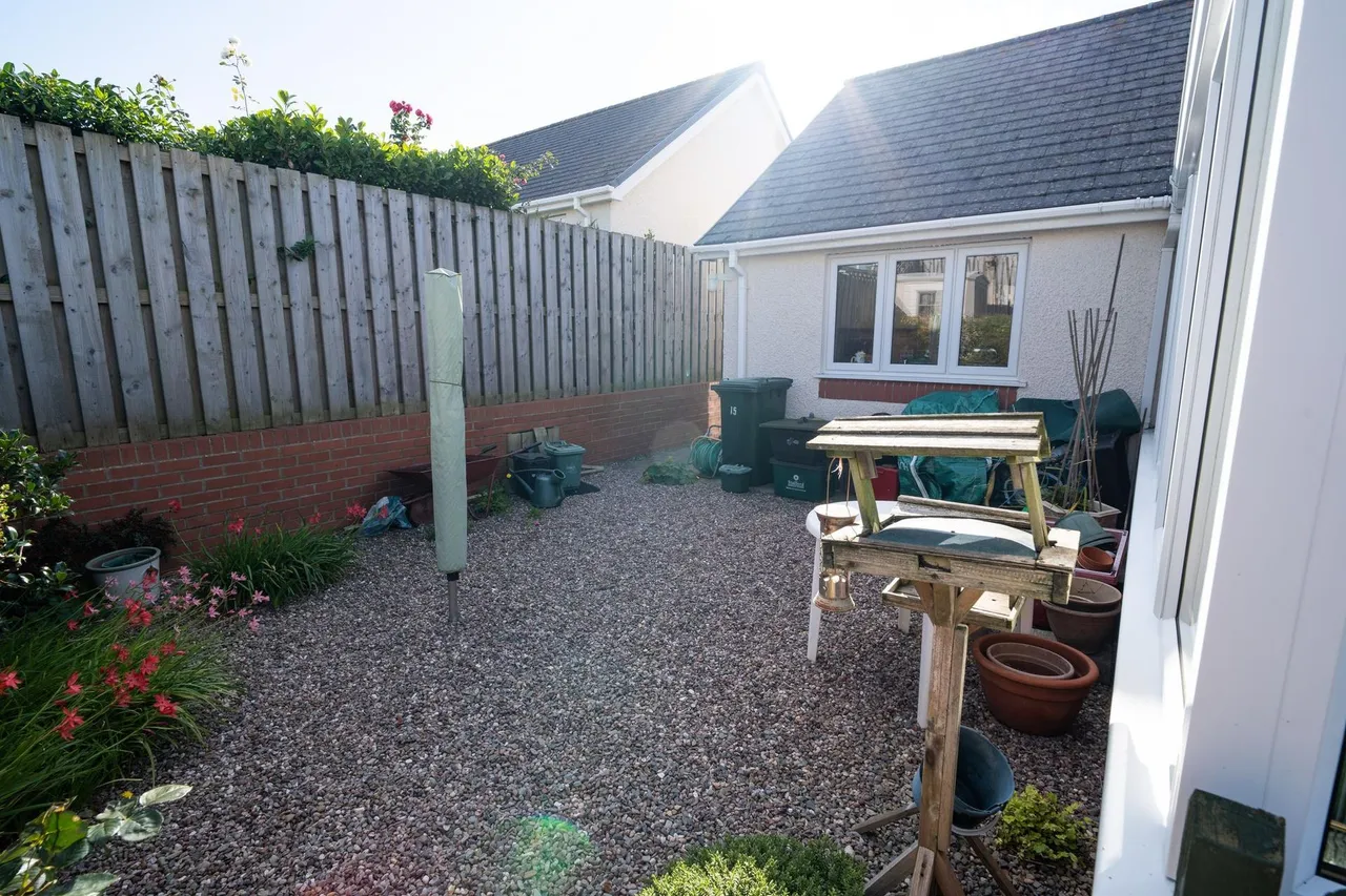 Clos Winifred, Borth, SY24, photo 23