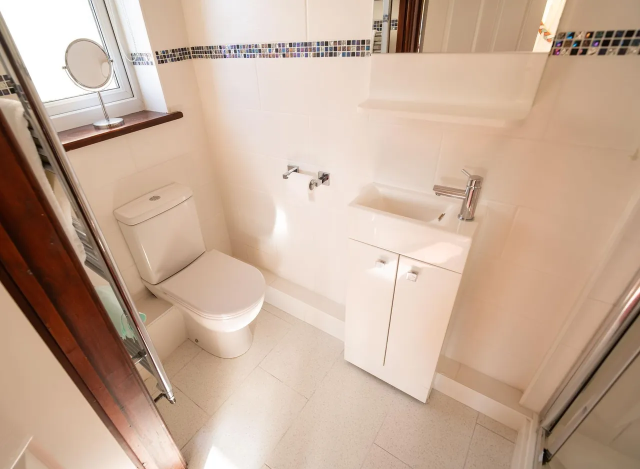 Clos Winifred, Borth, SY24, photo 17