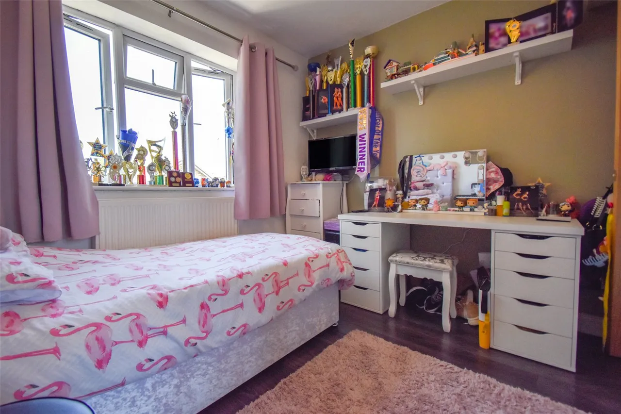 Clive Road, Aldershot, Hampshire, GU12 4RE, photo 15