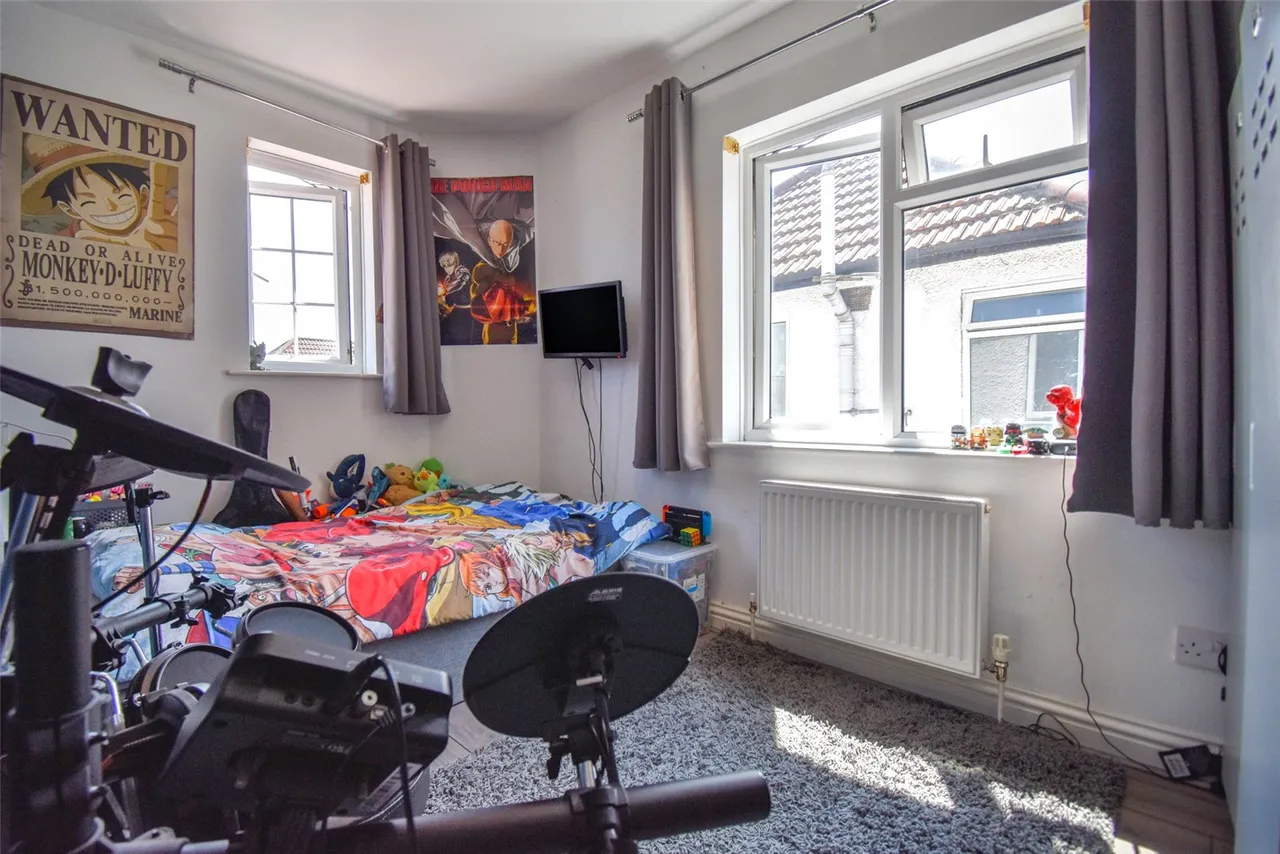 Clive Road, Aldershot, Hampshire, GU12 4RE, photo 11