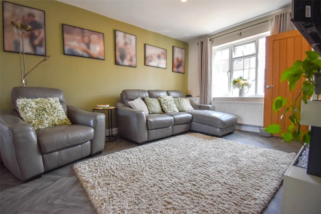 Clive Road, Aldershot, Hampshire, GU12 4RE, photo 5