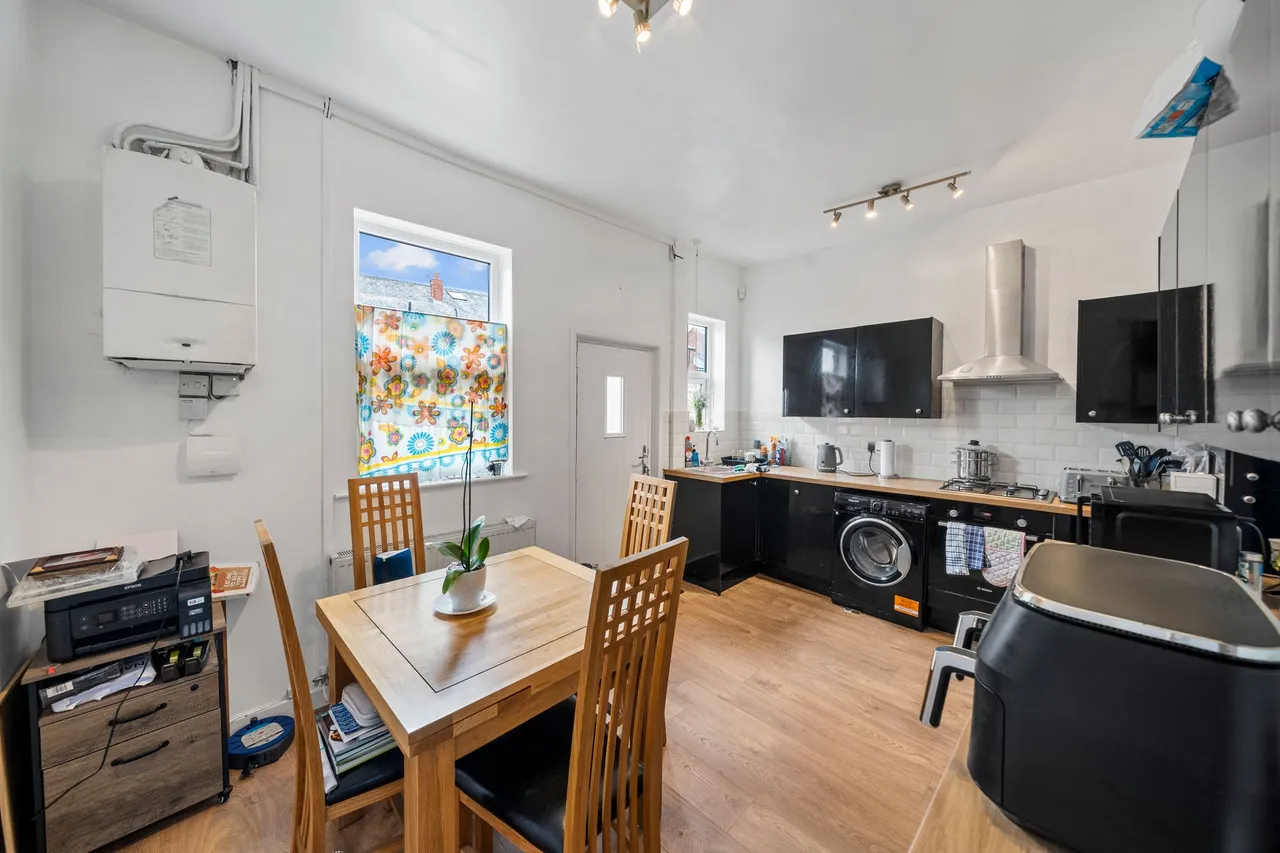 Astley Street, Leigh, Leigh, WN7 2AS, photo 3