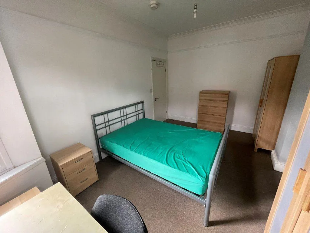 Thurlow Road, Leicester, LE2, photo 7