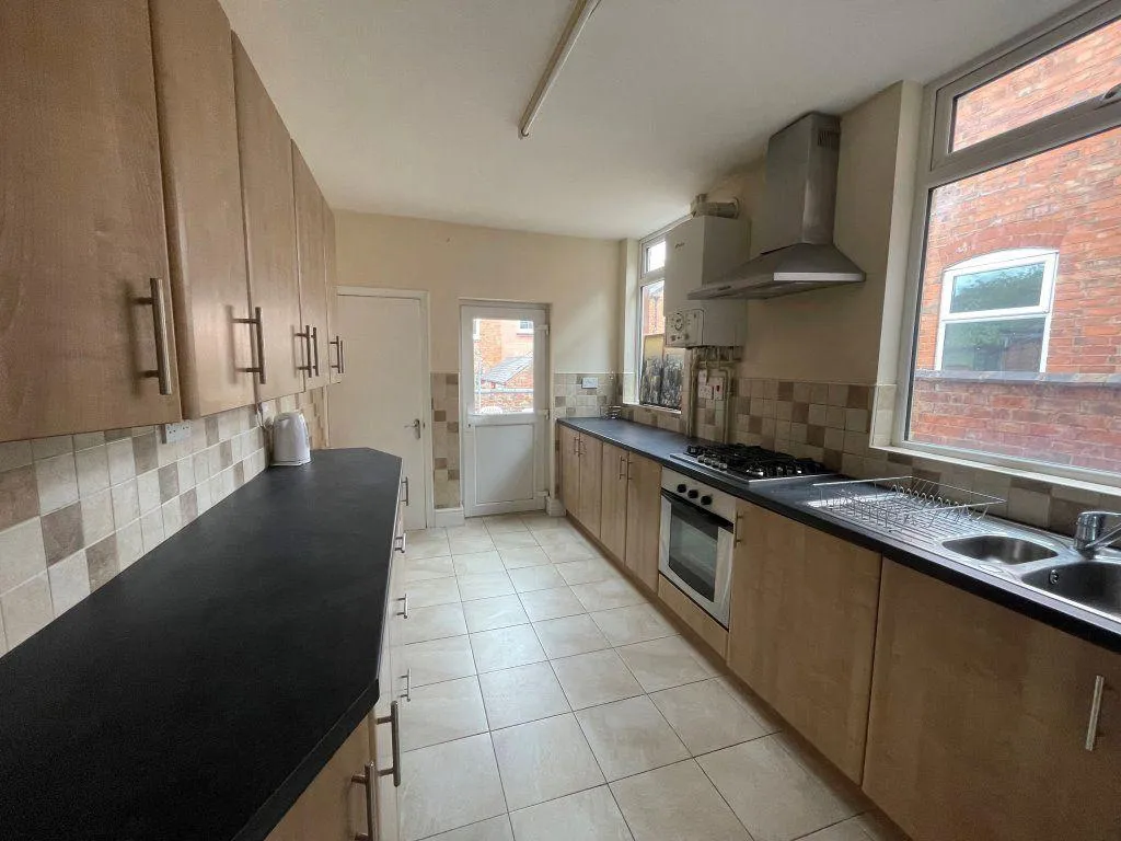 Thurlow Road, Leicester, LE2, photo 11