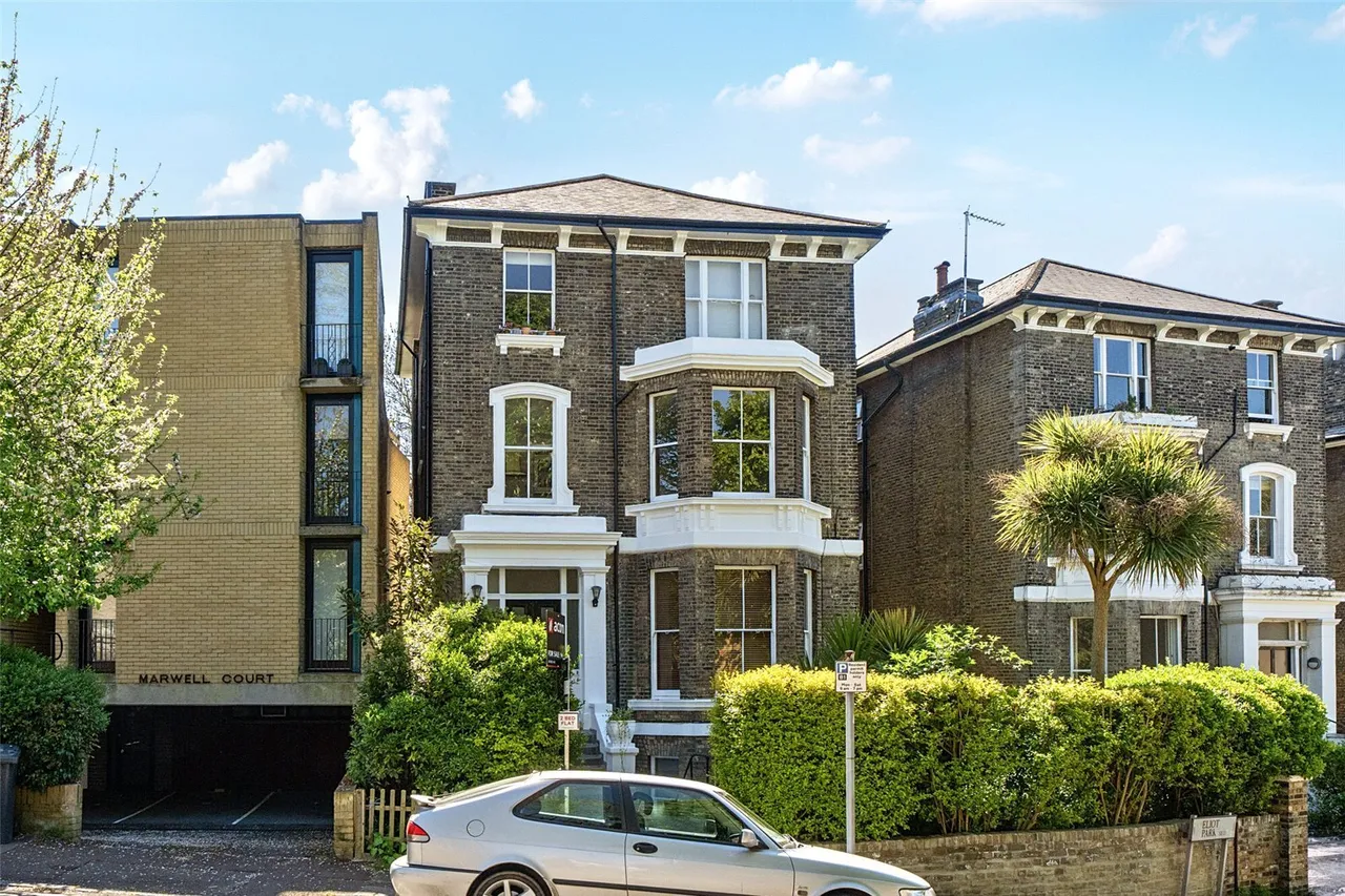 2 bed flat for sale — Eliot Park, Blackheath, SE13