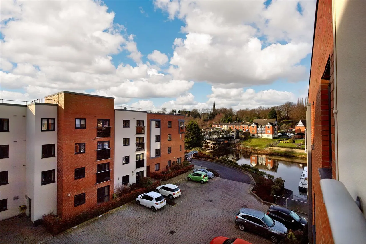 Chester Way, Northwich, CW9, photo 11