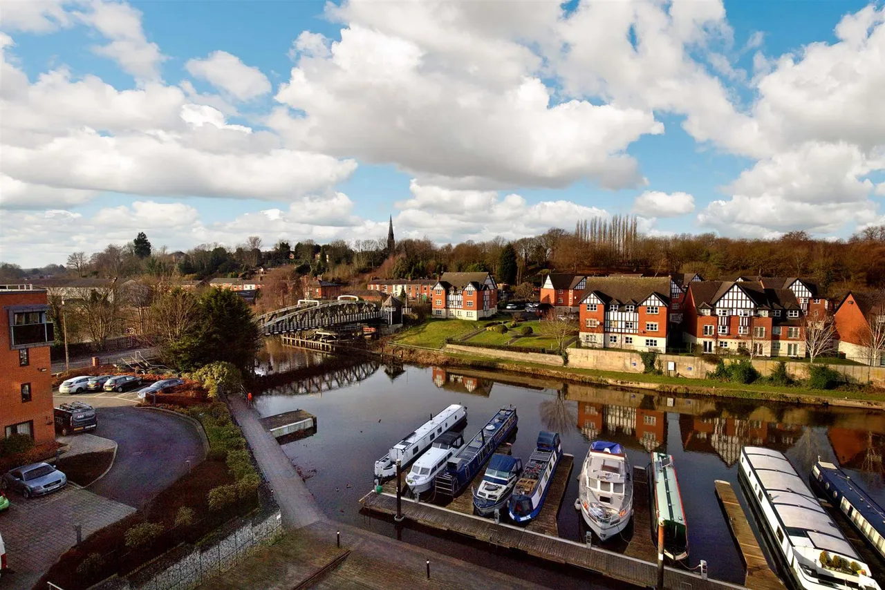 Chester Way, Northwich, CW9, photo 14