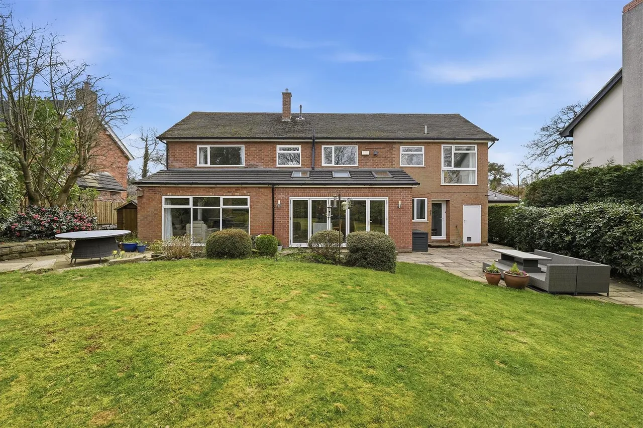 Meadow Drive, Prestbury, photo 6
