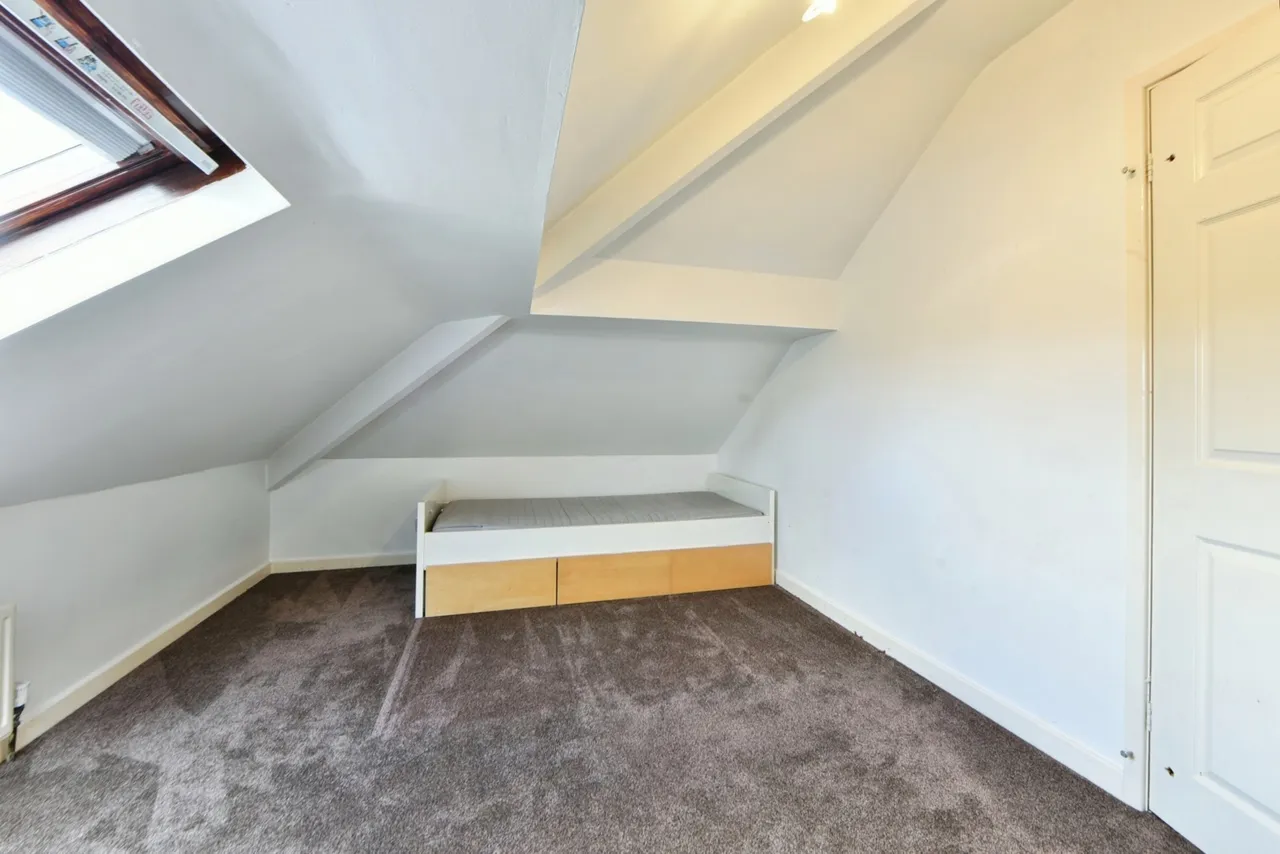 Begley Close, Romiley, Stockport, Greater Manchester, SK6, photo 13