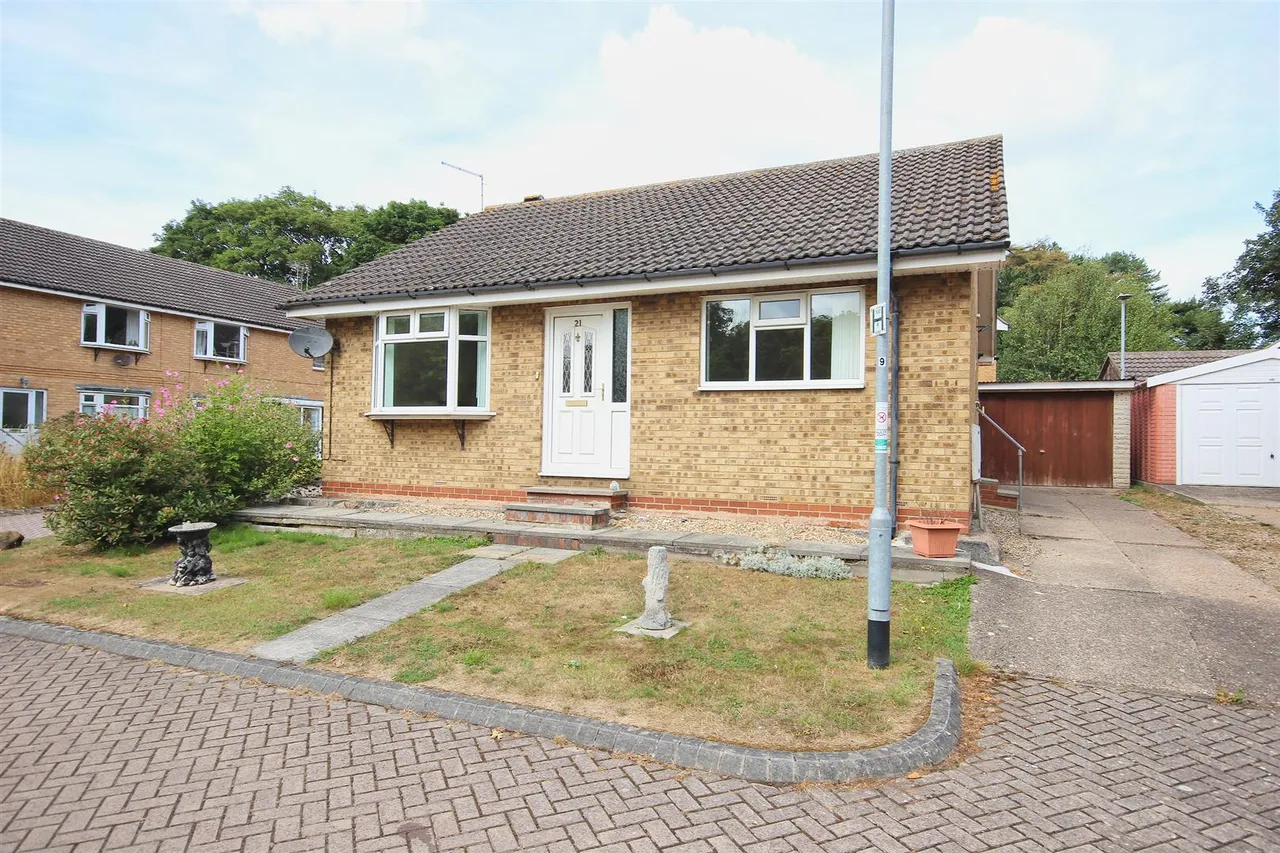 Beckside, Hornsea, photo 12