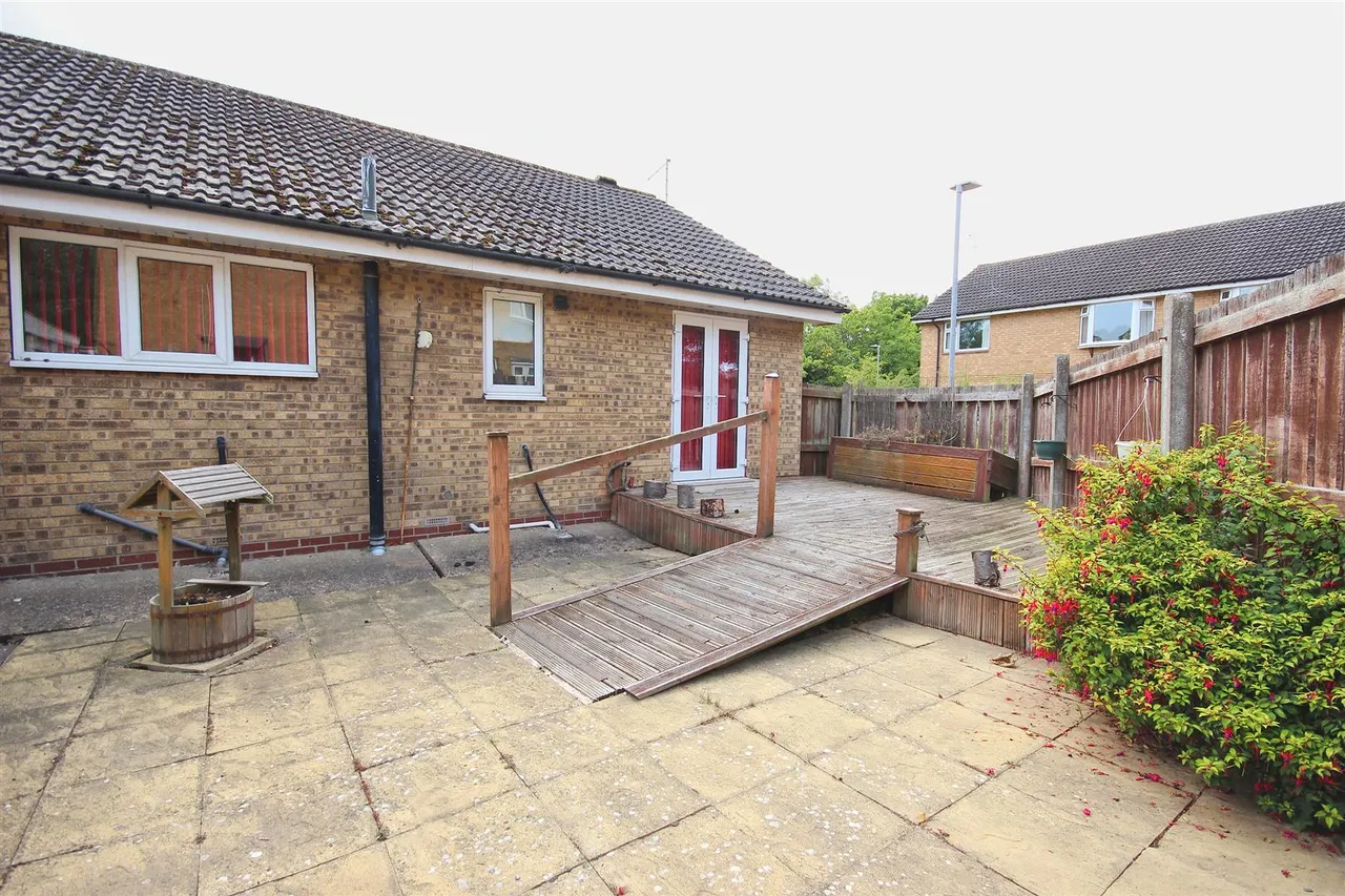Beckside, Hornsea, photo 2