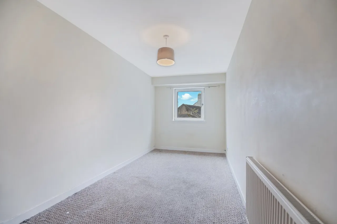 Ferguslie Walk, Paisley, Renfrewshire, PA1, photo 6