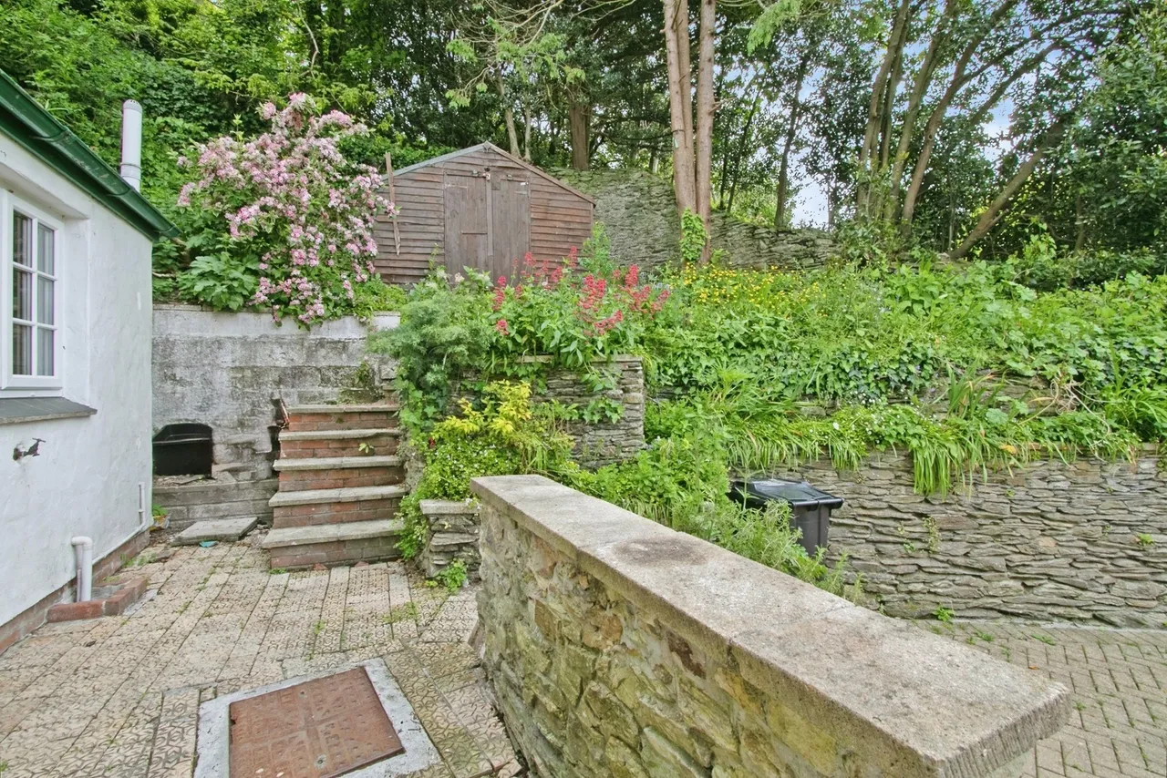 Trafalgar Row, Truro, TR1, photo 14