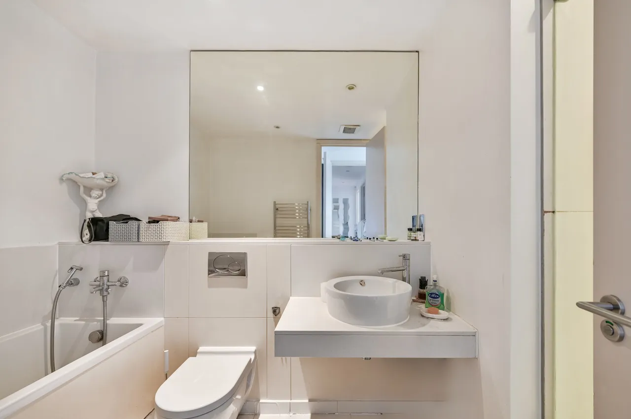 21 Aura House, Kew Riverside, 39 Melliss Avenue, Richmond, photo 10