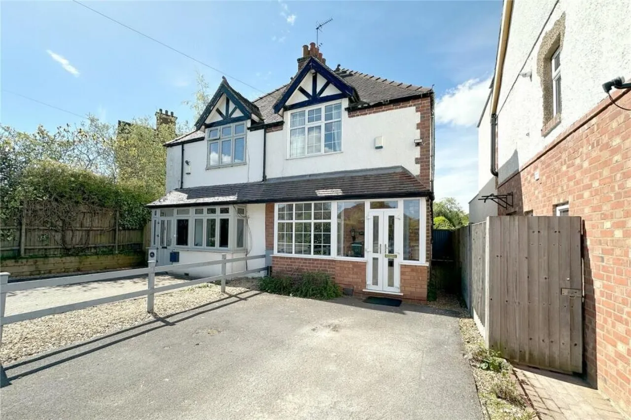 3 bed house for sale, Kenilworth Road, Balsall Common, CV7