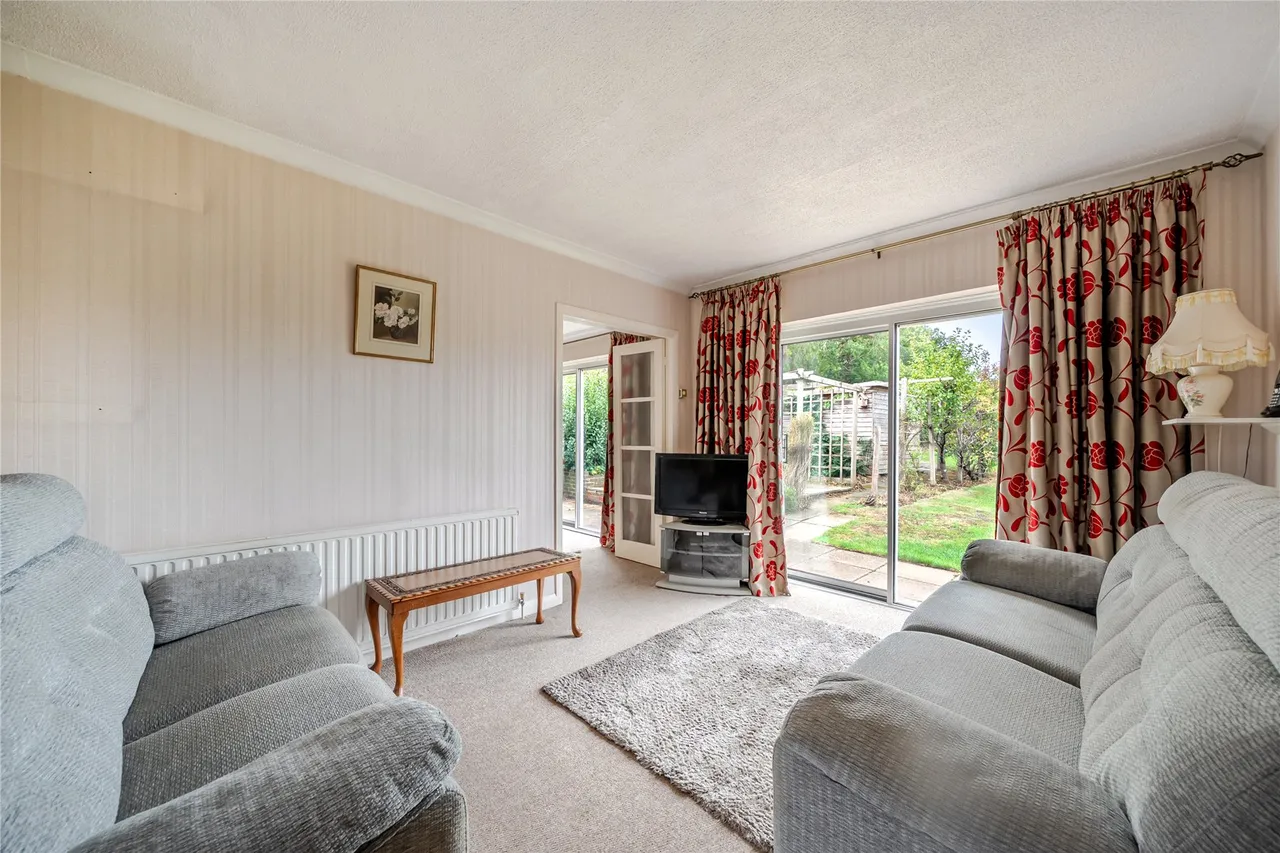 Tuckey Grove, Send Marsh, GU23, photo 4