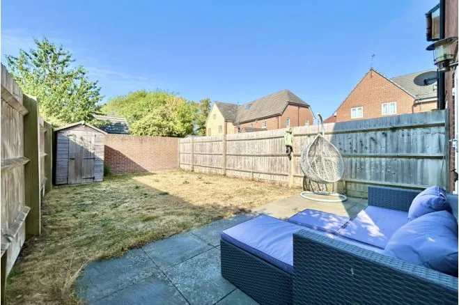 Queen's Crescent, Shrivenham, SN6, photo 20