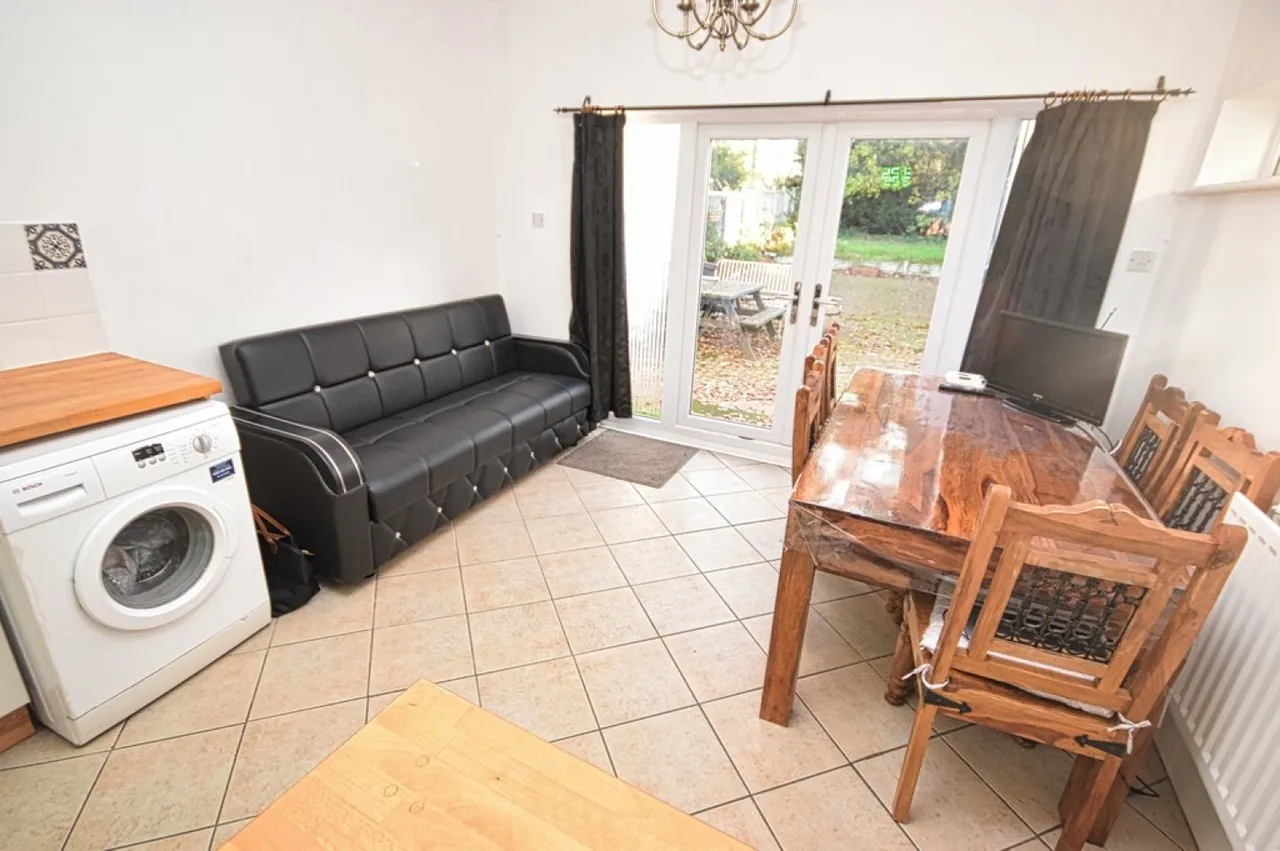 Hamlet Road, Hall Green, photo 9