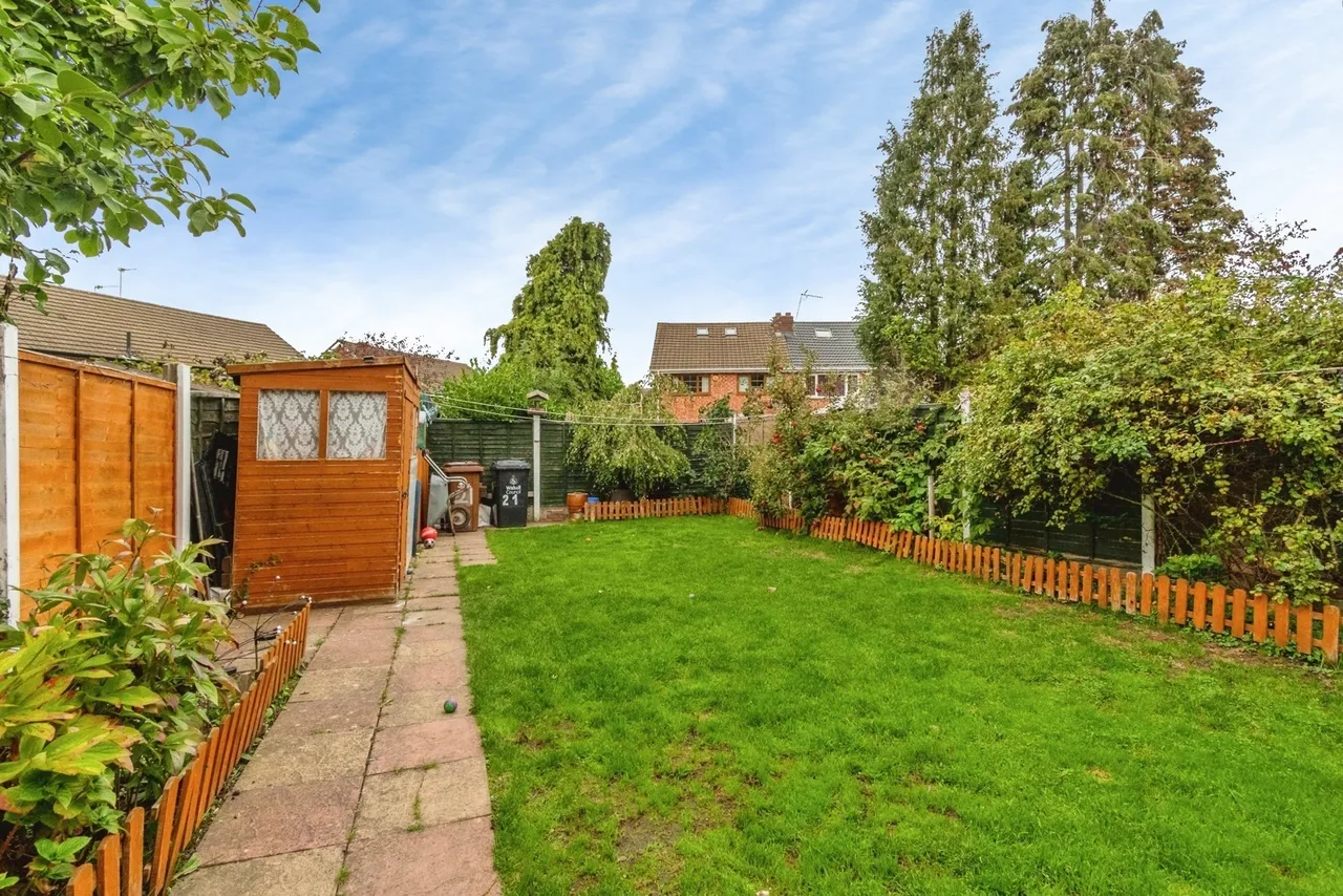Conway Crescent, Willenhall, WV12, photo 21