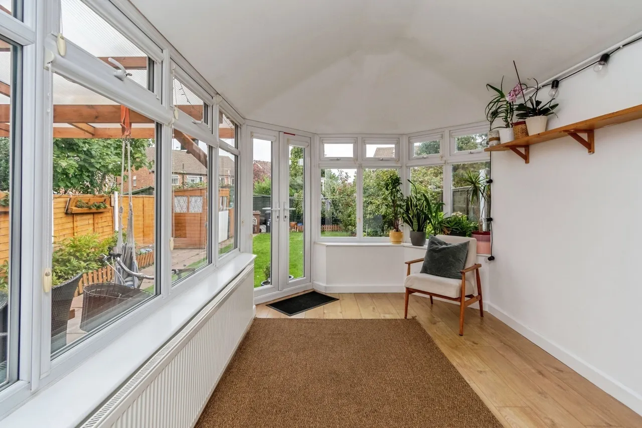 Conway Crescent, Willenhall, WV12, photo 5