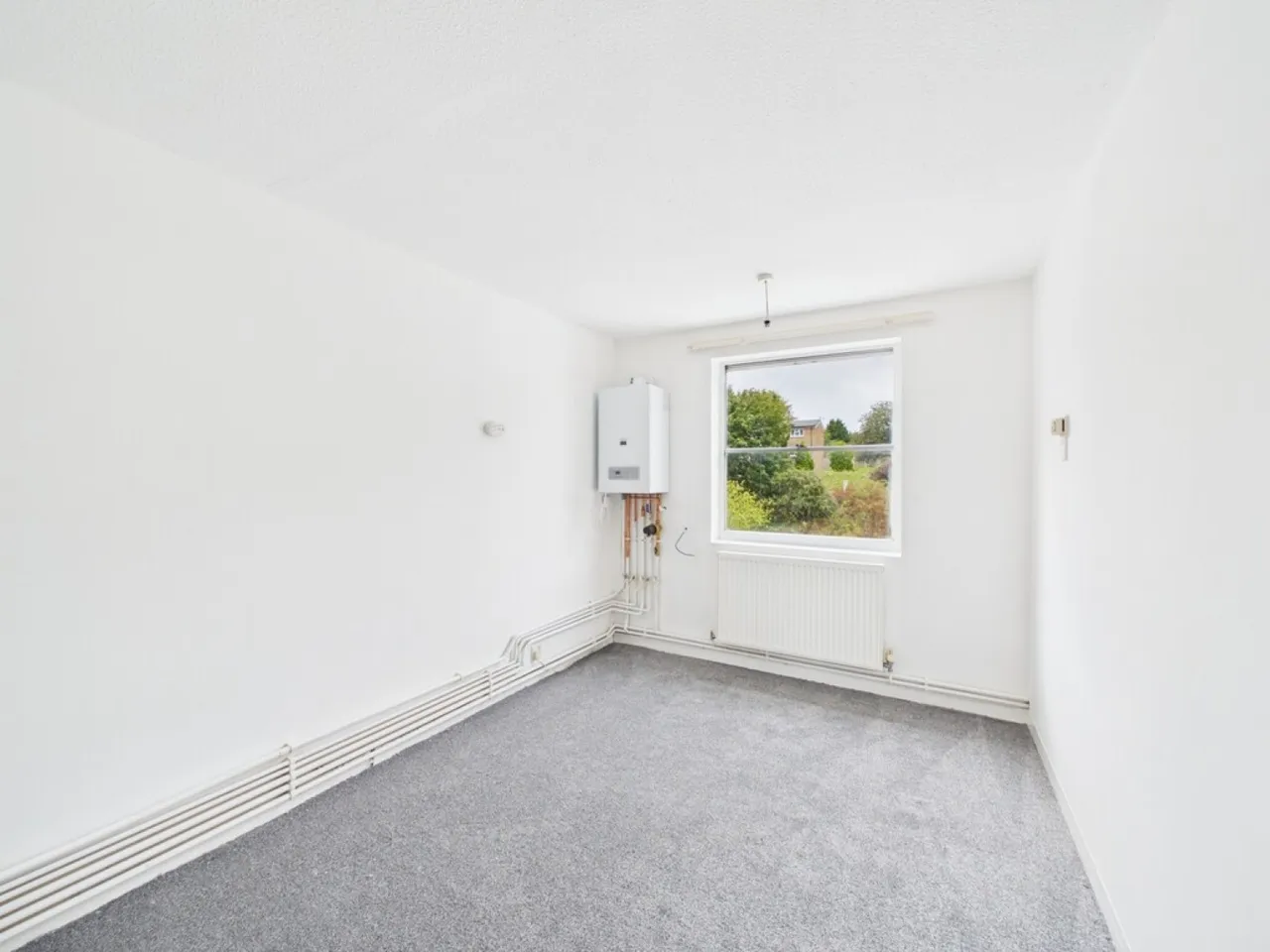 Broadfield, Crawley, photo 11