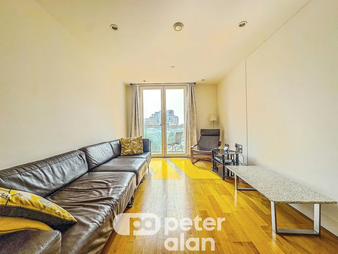 Hayes Apartments Cardiff, CF10, photo 5