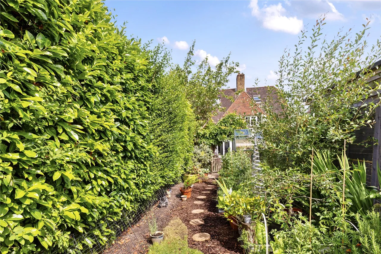 Grove Road, Hindhead, GU26, photo 14