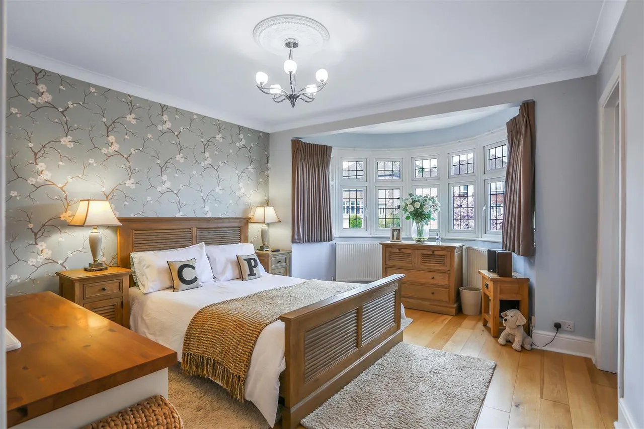 Abinger Avenue, Cheam, SM2 7LJ, photo 4