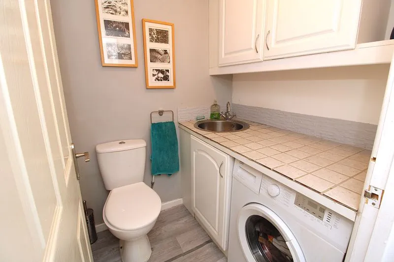 Spinney Close, Pelsall, WS3, photo 8