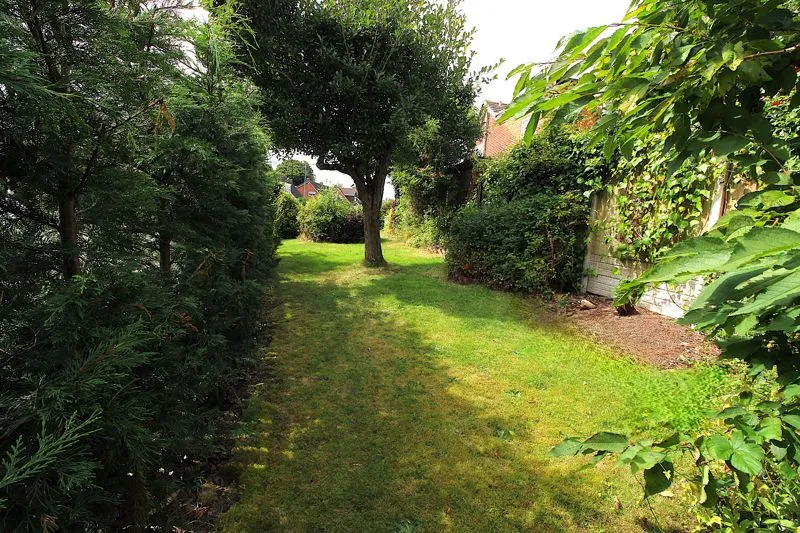 Spinney Close, Pelsall, WS3, photo 14