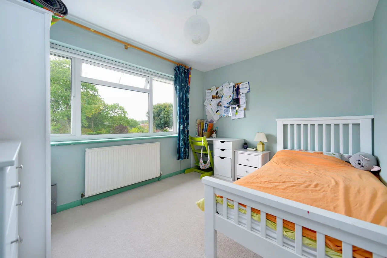 Grove Road, Cranleigh, GU6, photo 13
