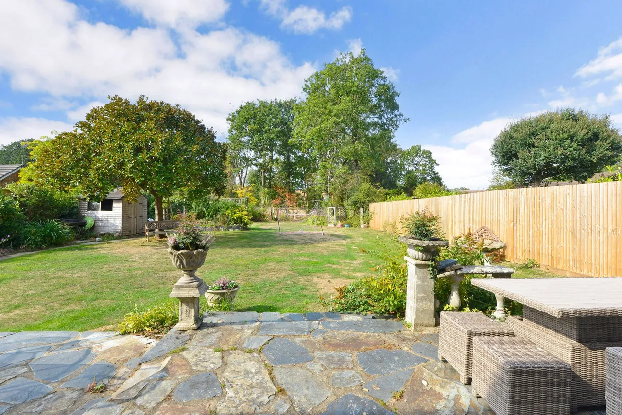 Grove Road, Cranleigh, GU6, photo 4