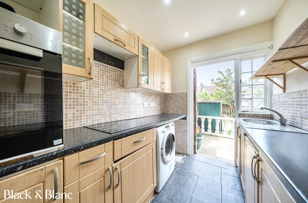 Wellmeadow Road, London, SE6, photo 8