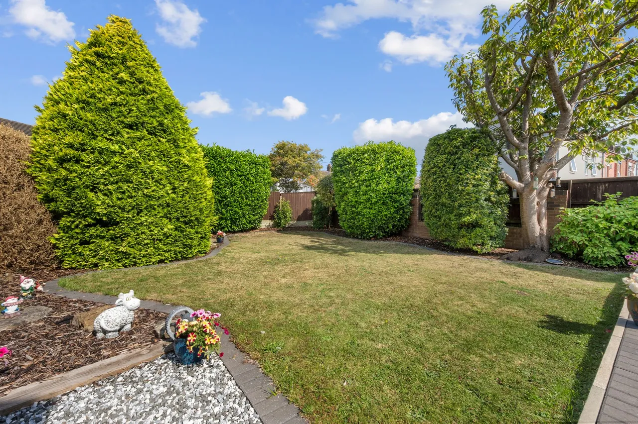 Henllan Gardens, St. Helens, St. Helens, WA9 4WJ, photo 34