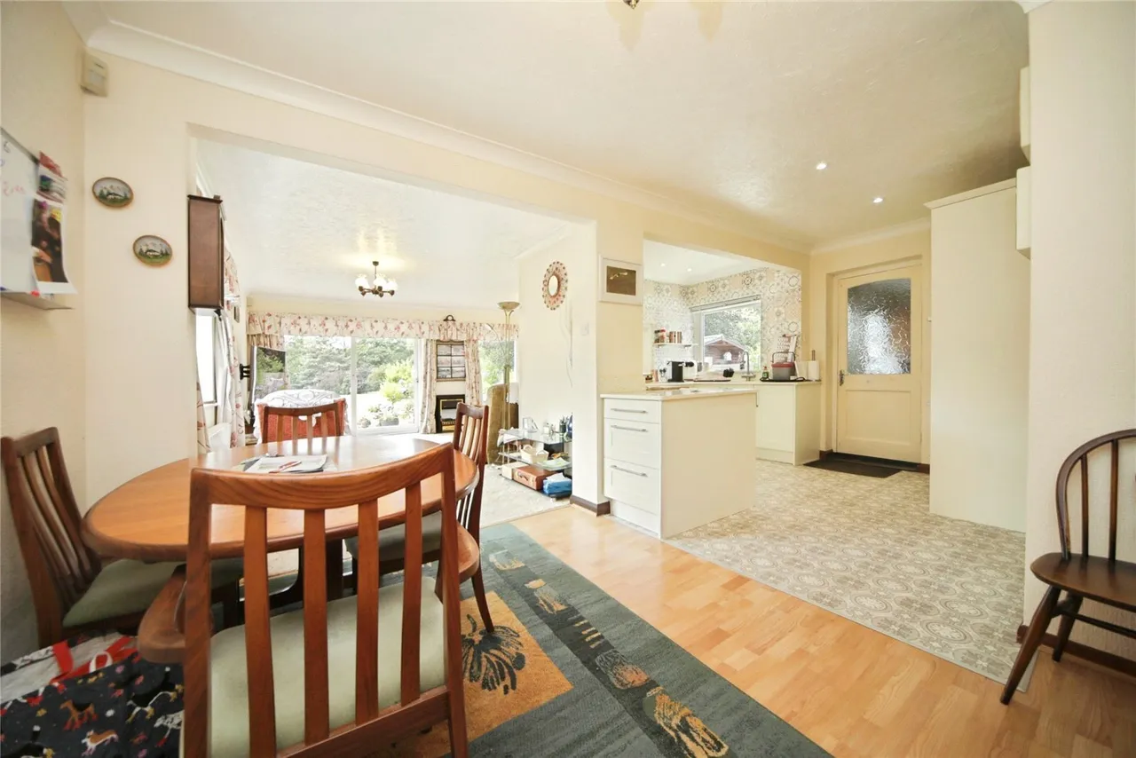 White Elm Road, Woolpit, Bury St. Edmunds, Suffolk, IP30, photo 6