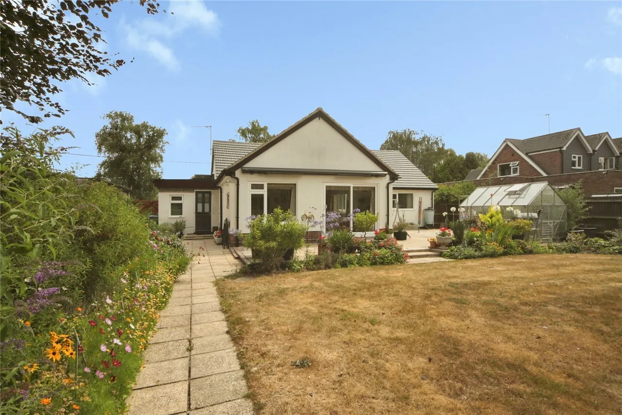 White Elm Road, Woolpit, Bury St. Edmunds, Suffolk, IP30, photo 17