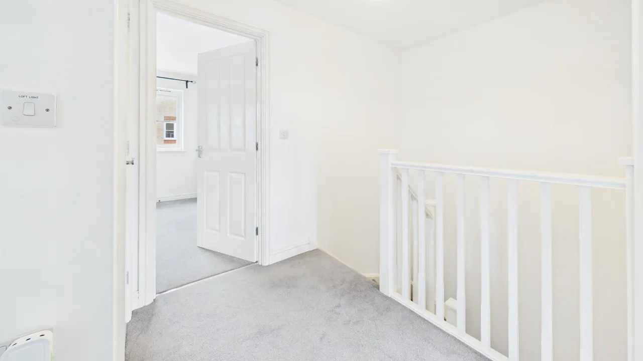 Shelsley Walsh Rise, Bourne, photo 16