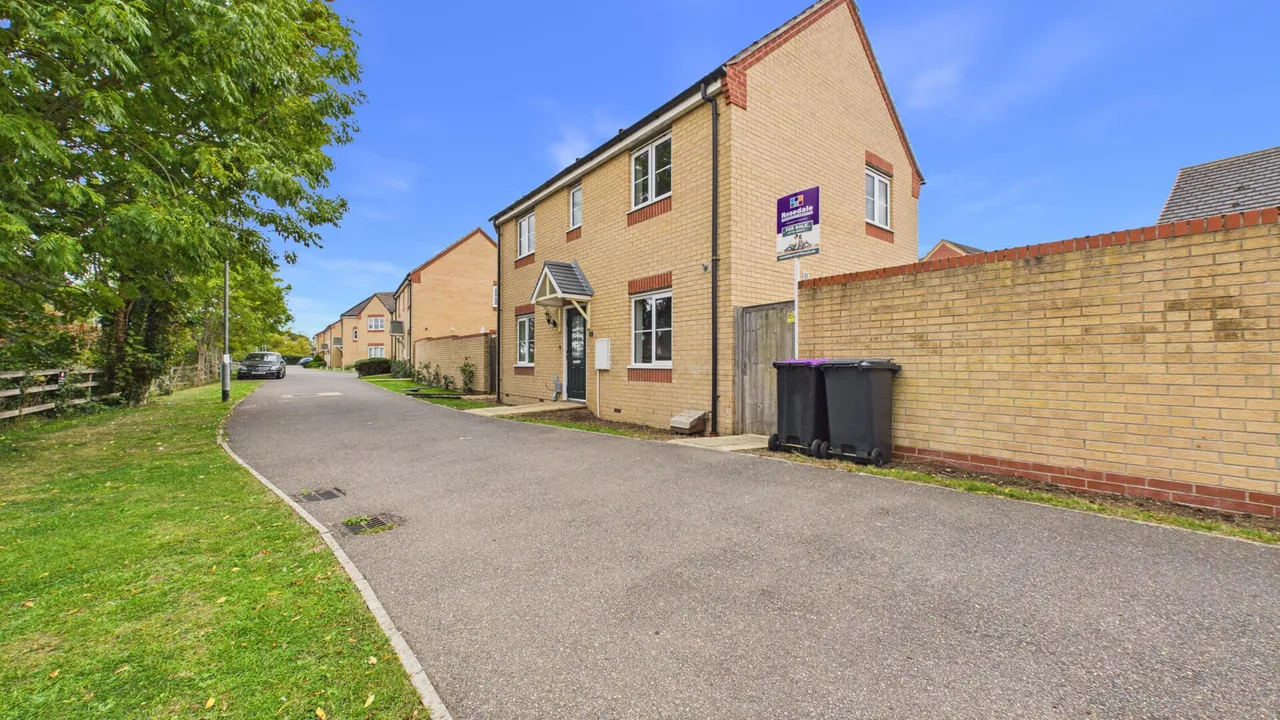 Shelsley Walsh Rise, Bourne, photo 30