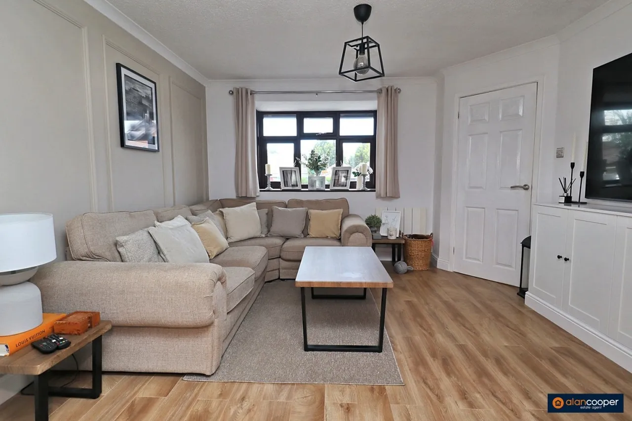 St. Michaels Way, Nuneaton, CV10, photo 4